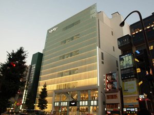新宿ピカデリー