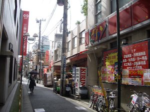 なかみち通り